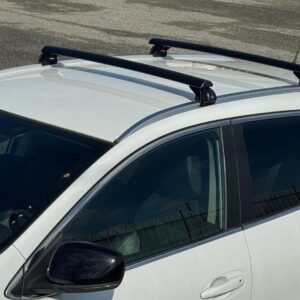 la prealpina alu crni integrirani LA PREALPINA KROVNI NOSAČ U CRNOM ALUMINIJU ZA POSTAVLJANJE NA UZDUŽNE, INTEGRIRANE NOSAČE NA KROVU